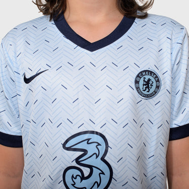 Kit Chelsea 20/21 pour enfants à l'extérieur